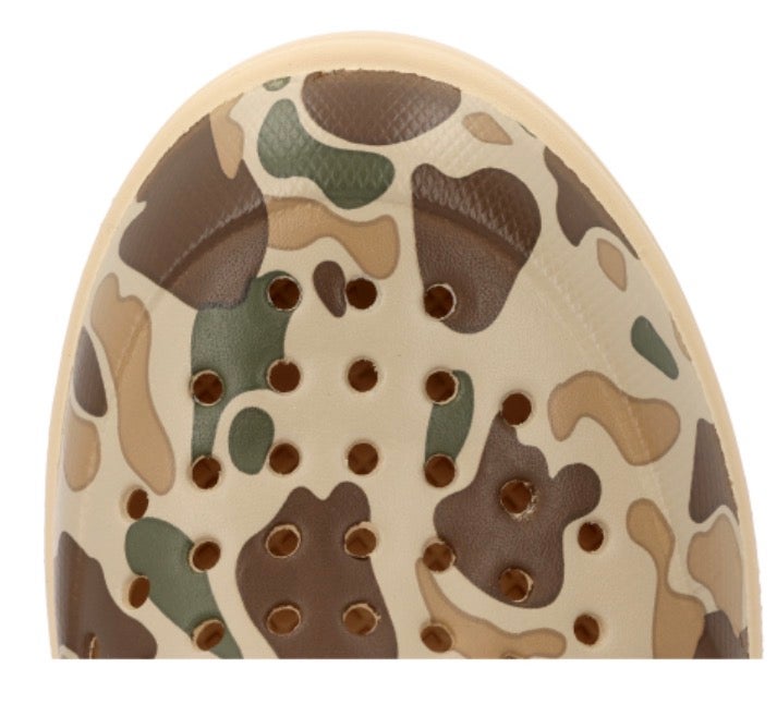 TUFS Kids' Cruiser in Duck Camo by Xtratuf XKTFCDCM | CrossRail
