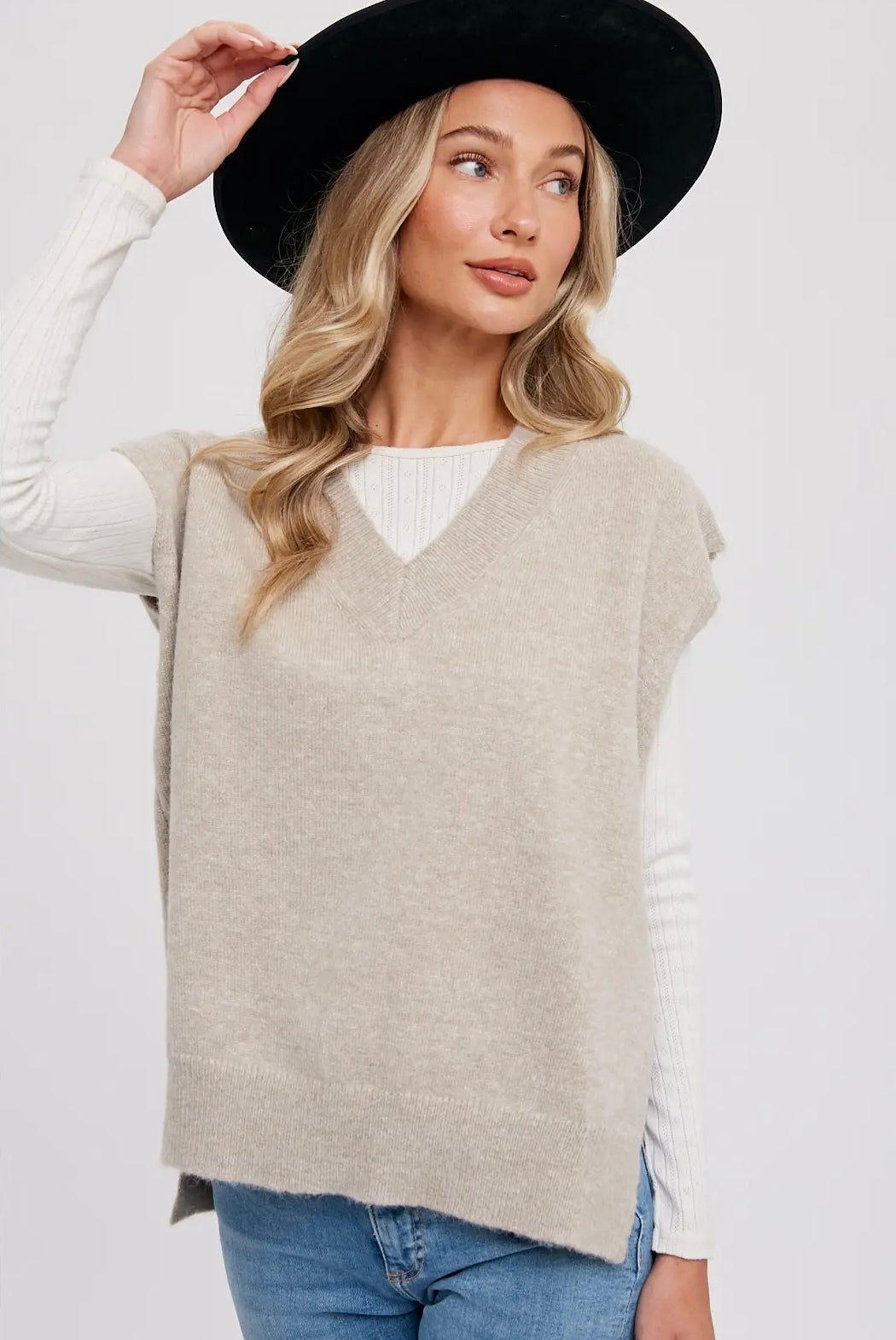 OVERSIZED KNIT LOVEMORE SWEATER VEST
